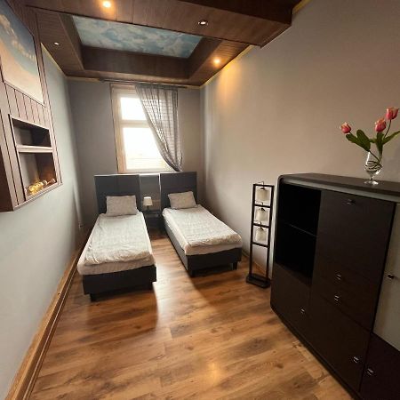 Apartament Centrum-Zwyciestwa Гливице Екстериор снимка